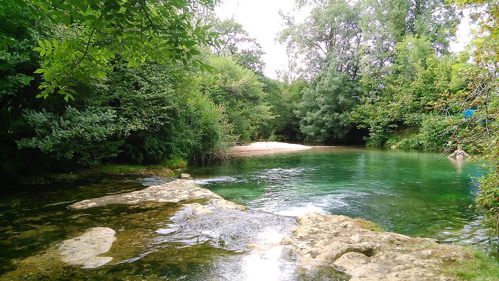 Terre D'Histoire - Baignade - Canoe - Piste Cyclable A 100 M Castelnaud La Chapelle Dış mekan fotoğraf